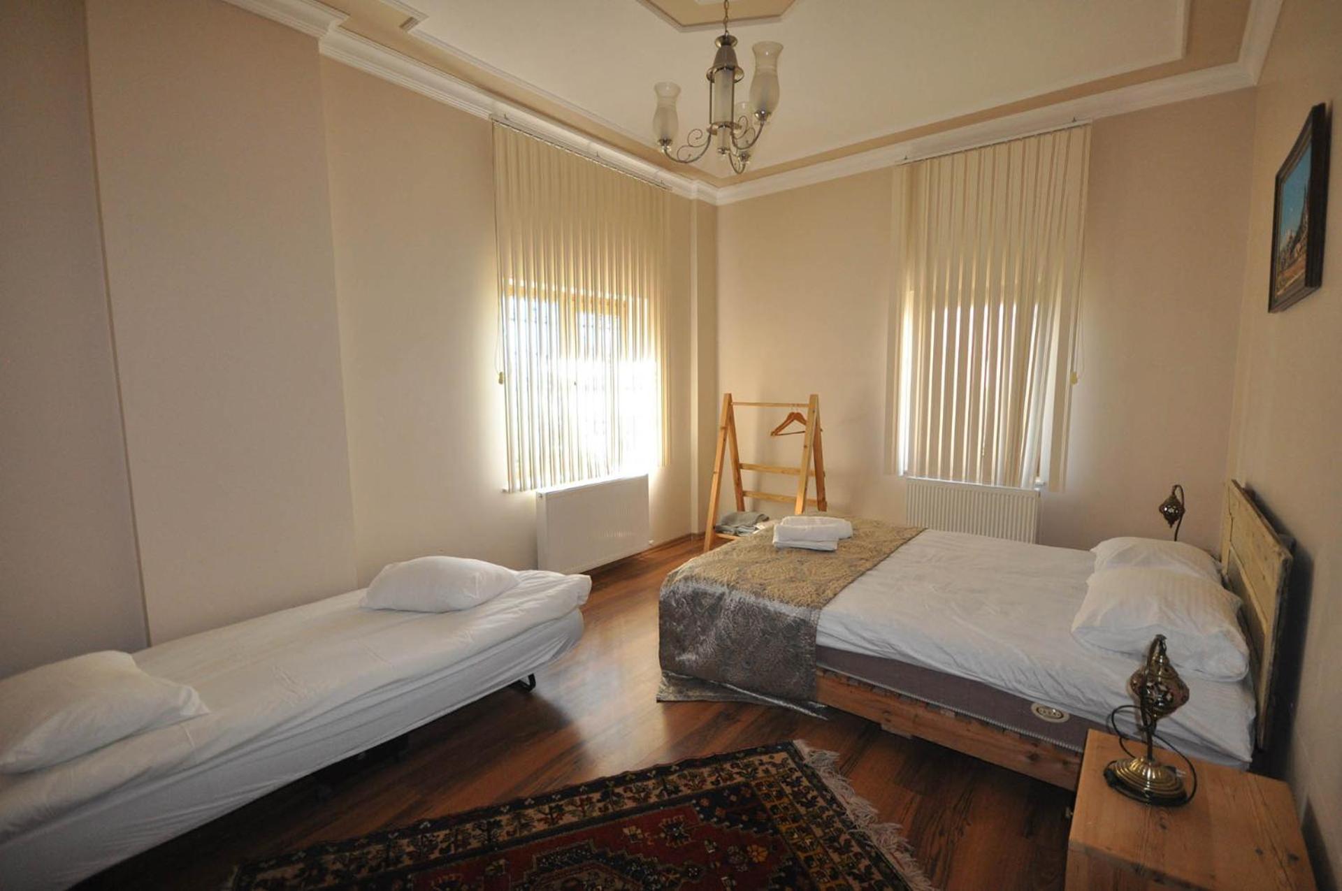 Uchisarstonehouse Hotel Невшехир Екстериор снимка