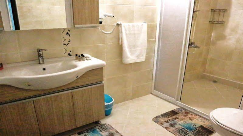 Uchisarstonehouse Hotel Невшехир Екстериор снимка